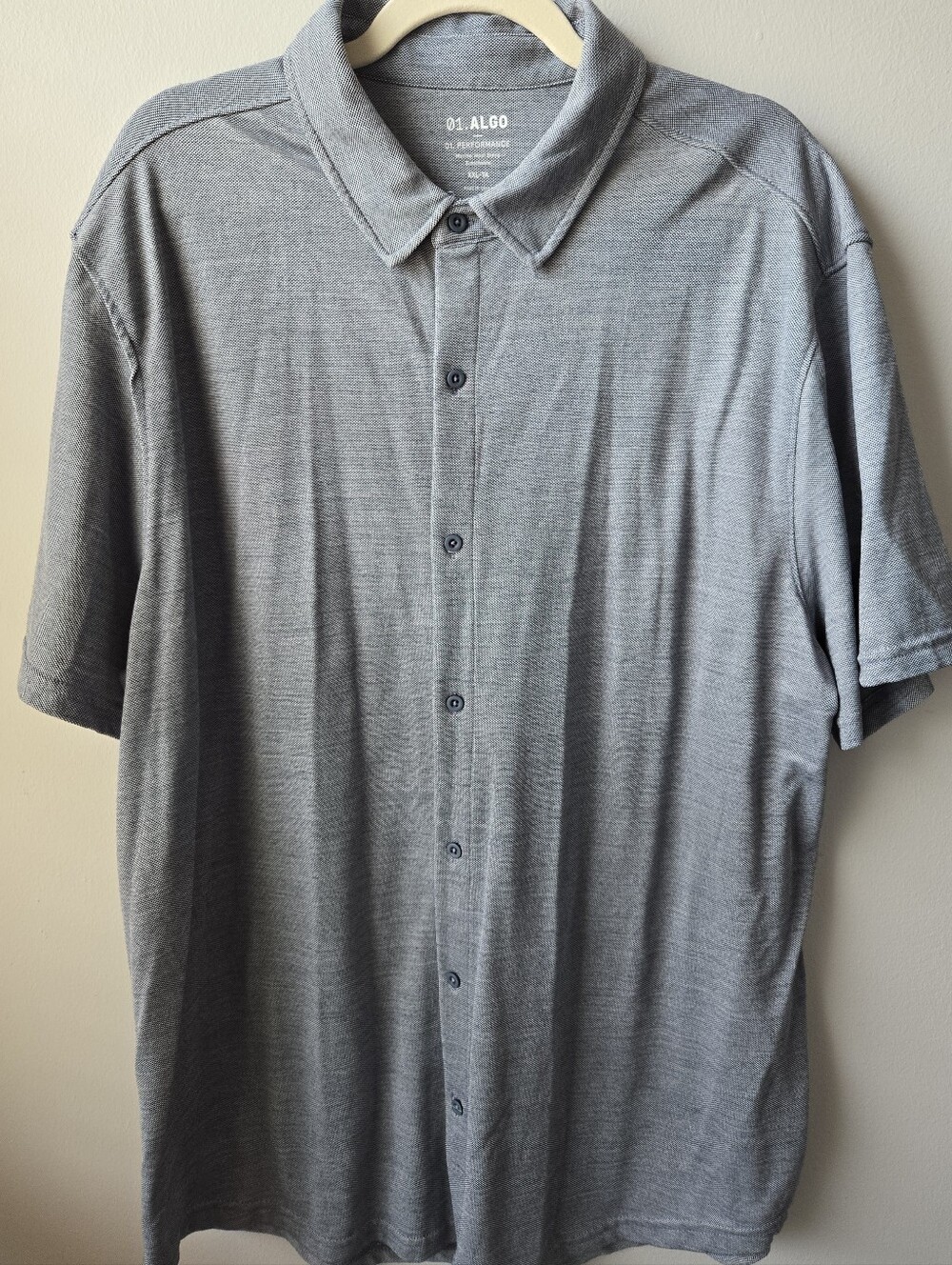 01.ALGO Men's Gray Short-Sleeve Casual Button-Down Shirt